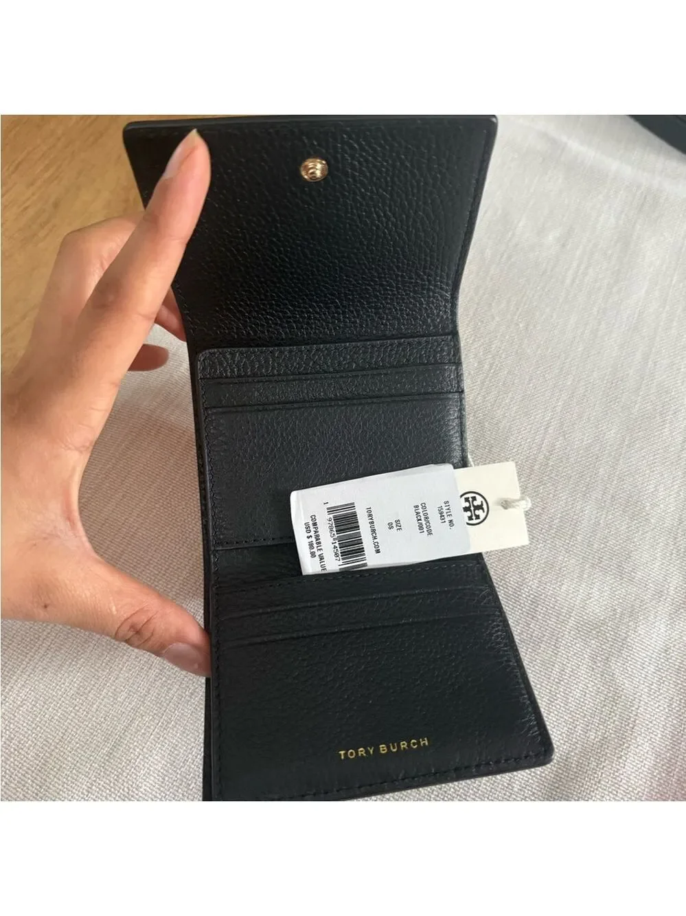 New Tory Burch Britten Compact Pebbled Leather Wallet in Black